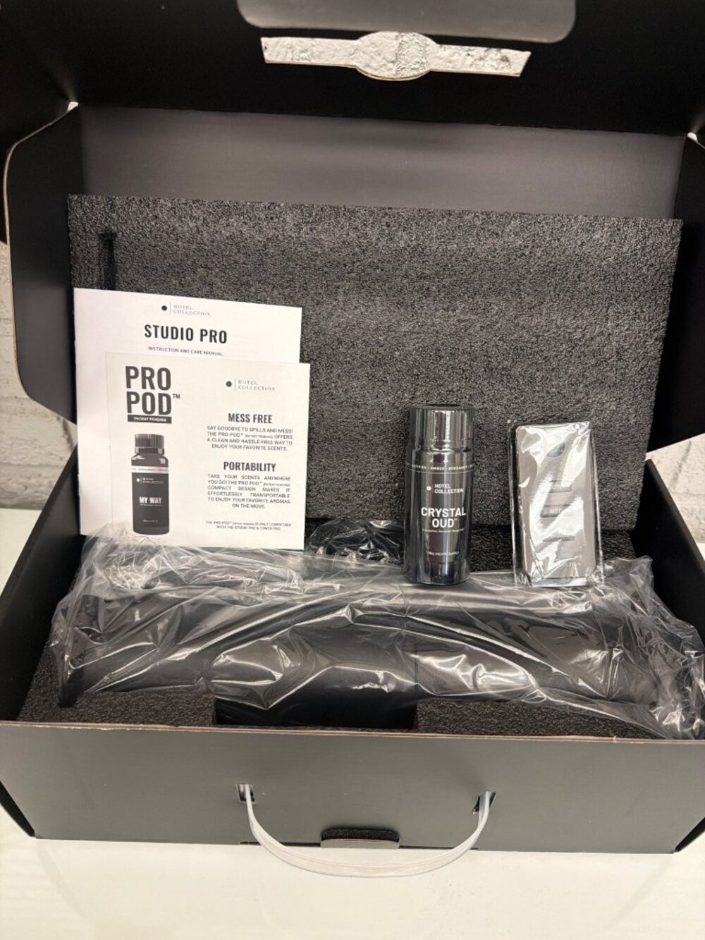 Studio Pro Hotel Collection Scent Diffuser & Pro-Pod 1Month Supply